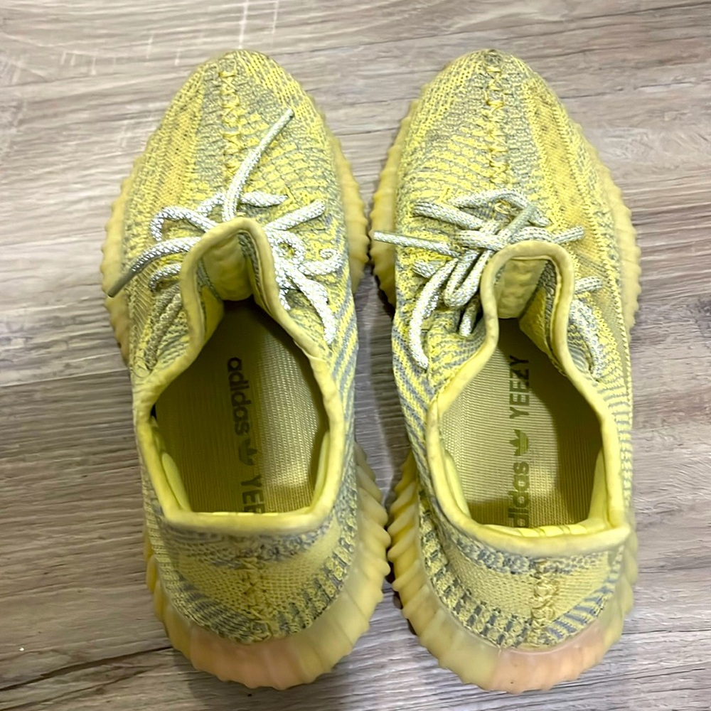 Yezzy